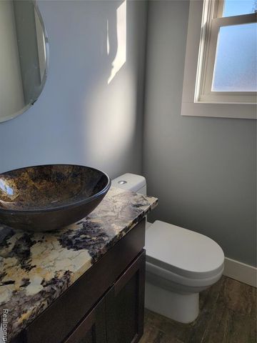 9333 Katherine Street, Taylor, MI 48180