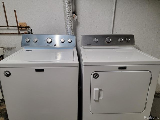 9333 Katherine Street, Taylor, MI 48180