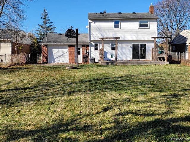 9333 Katherine Street, Taylor, MI 48180