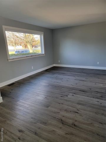 9333 Katherine Street, Taylor, MI 48180