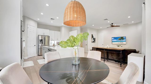 10641 Willow Oak Court, Wellington, FL 33414