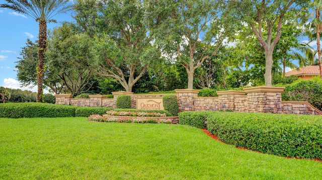 10641 Willow Oak Court, Wellington, FL 33414