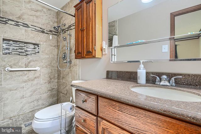 280 MACKINTOSH DR, Glen Burnie, MD 21061