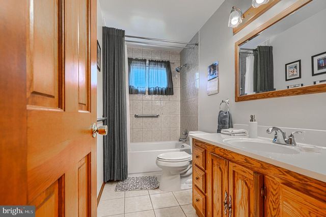 280 MACKINTOSH DR, Glen Burnie, MD 21061