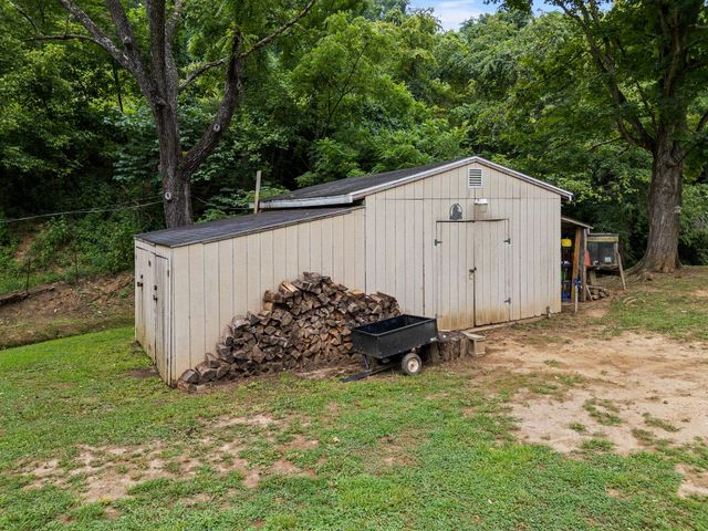 901 Right Fork Buffalo Creek Road, Huntington, WV 25704