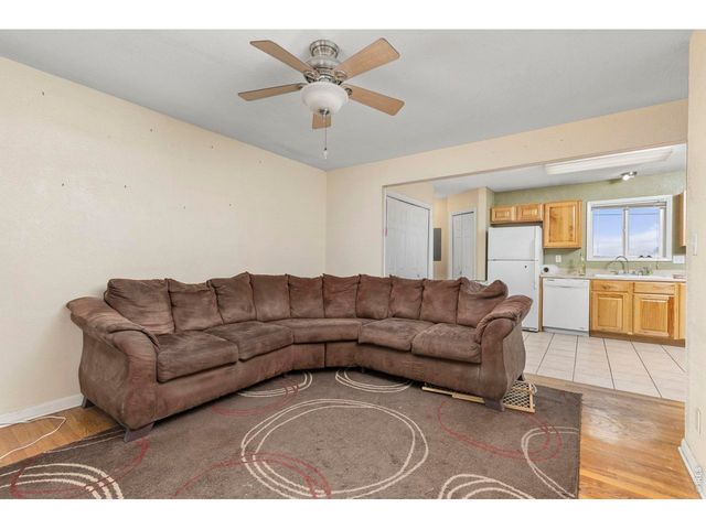 201 N 4th St, La Salle, CO 80645