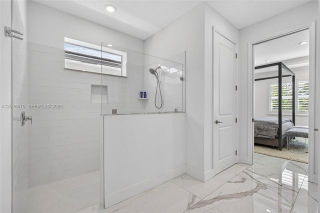 10626 Starling Way, West Palm Beach, FL 33412