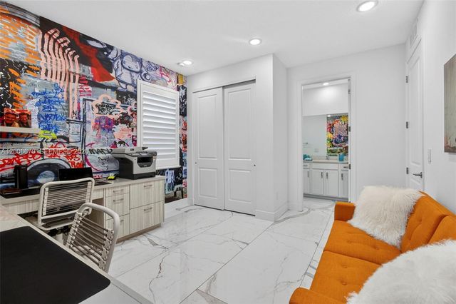 10626 Starling Way, West Palm Beach, FL 33412