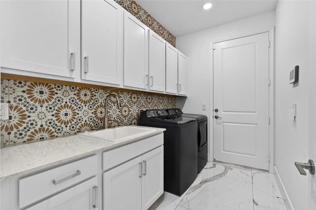 10626 Starling Way, West Palm Beach, FL 33412