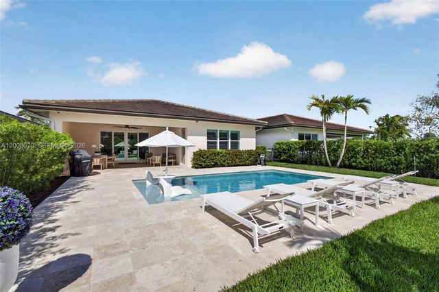 10626 Starling Way, West Palm Beach, FL 33412