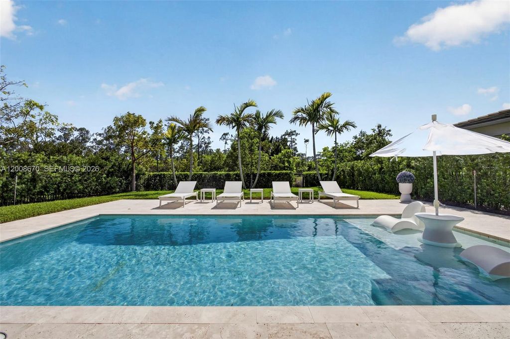 10626 Starling Way, West Palm Beach, FL 33412