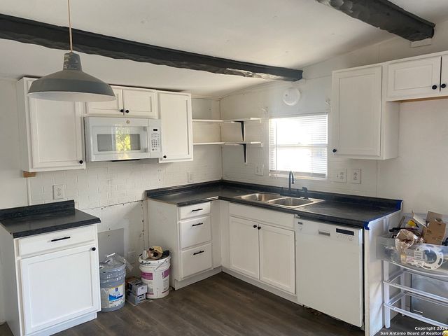 1311 W Hein Rd Lot 4, San Antonio, TX 78220