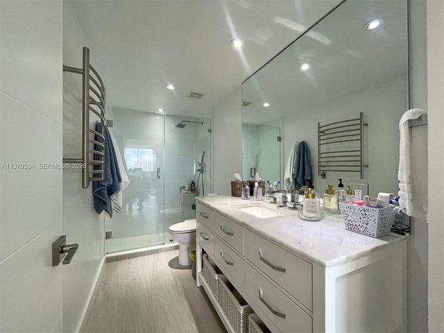 500 Bayview Dr 1123, Sunny Isles Beach, FL 33160