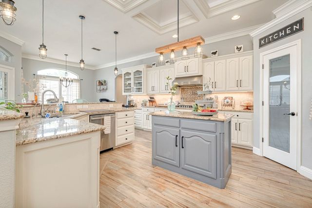 6109 Homestead Blvd, Midland, TX 79707