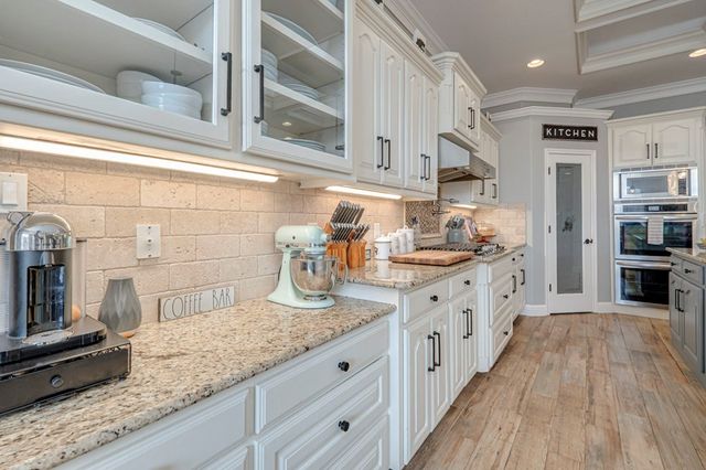 6109 Homestead Blvd, Midland, TX 79707