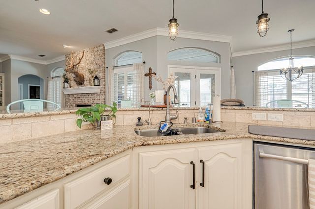 6109 Homestead Blvd, Midland, TX 79707