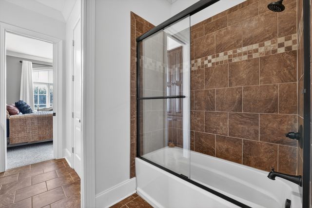 1001 Williams St, Decherd, TN 37324