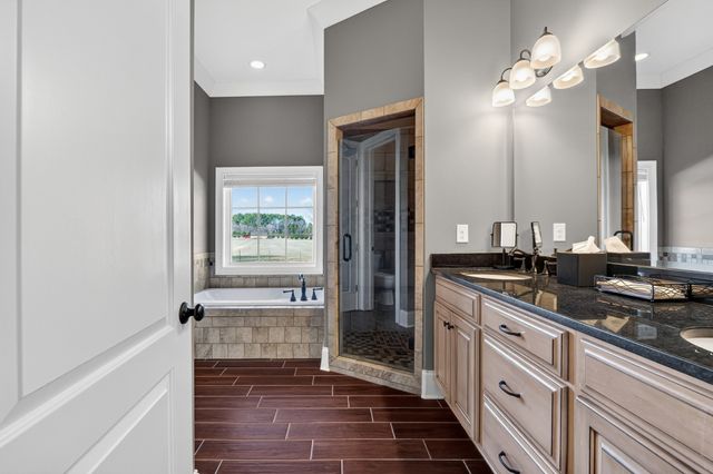 1001 Williams St, Decherd, TN 37324