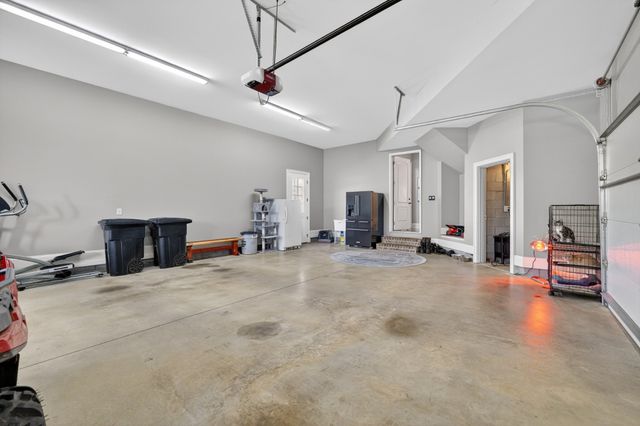 1001 Williams St, Decherd, TN 37324