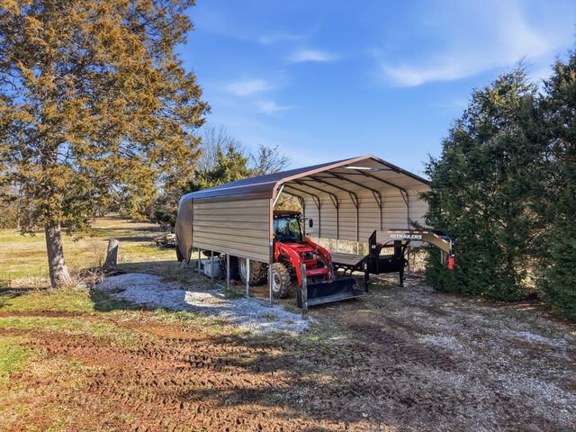 1001 Williams St, Decherd, TN 37324