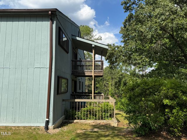 5112 Flint Ridge Place, Raleigh, NC 27609