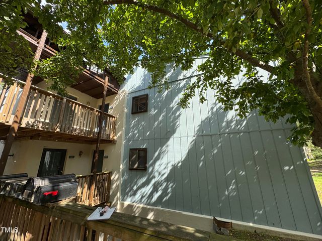 5112 Flint Ridge Place, Raleigh, NC 27609