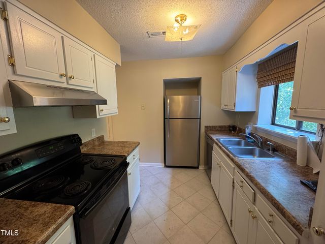 5112 Flint Ridge Place, Raleigh, NC 27609