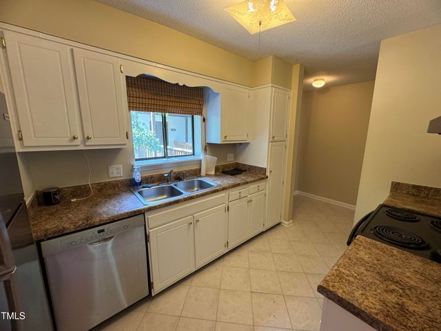 5112 Flint Ridge Place, Raleigh, NC 27609