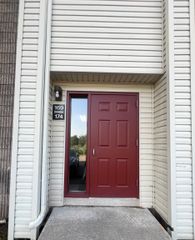 174 Burgundy Hill Lane 174, Middletown, CT 06457