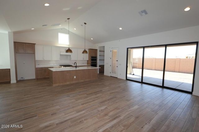 21659 W DEVONSHIRE Avenue, Buckeye, AZ 85396