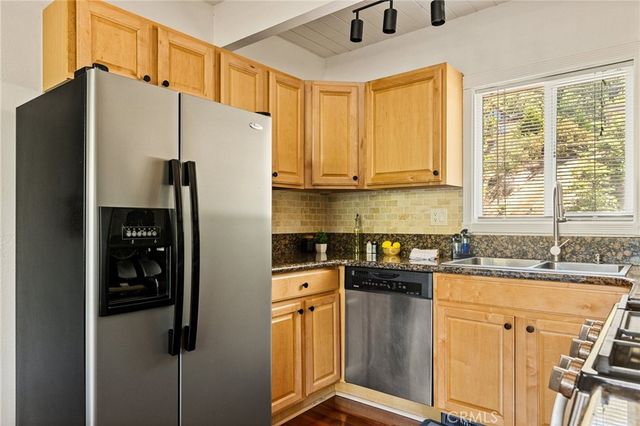 1296 Calgary Drive, Lake Arrowhead, CA 92352