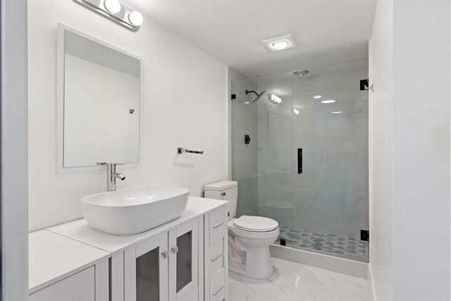 2202 Lucaya Bend M1, Coconut Creek, FL 33066
