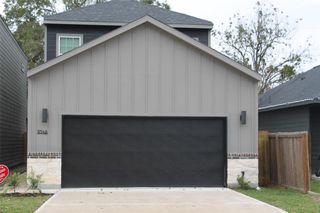 954 A Junell Street, Houston, TX 77088