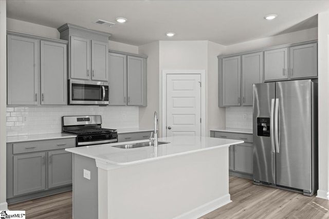 120 Bechler Drive, Gray Court, SC 29645