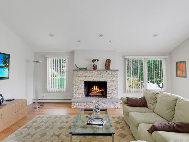 27 Eldor Avenue, New City, NY 10956