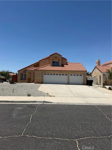 15268 San Jose, Victorville, CA 92394