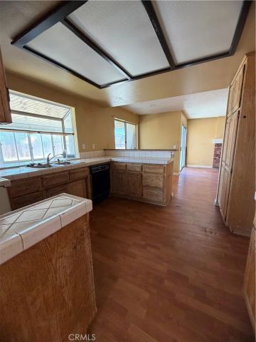15268 San Jose, Victorville, CA 92394