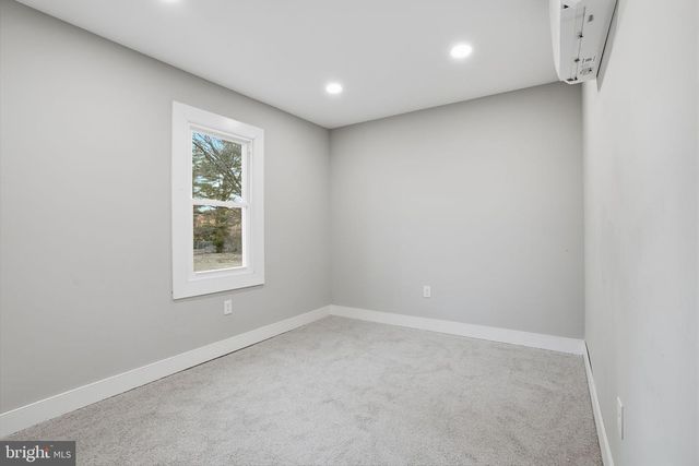 414 HALLOWELL AVE, Horsham, PA 19044