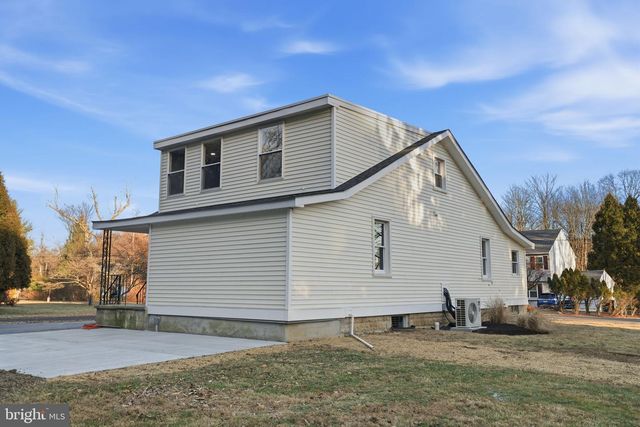 414 HALLOWELL AVE, Horsham, PA 19044