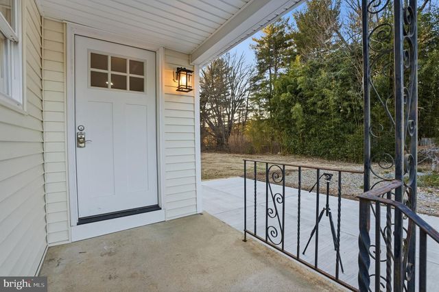 414 HALLOWELL AVE, Horsham, PA 19044