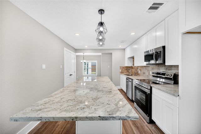 6835 Laughlin Drive, Missouri City, TX 77489