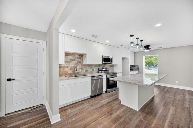 6835 Laughlin Drive, Missouri City, TX 77489