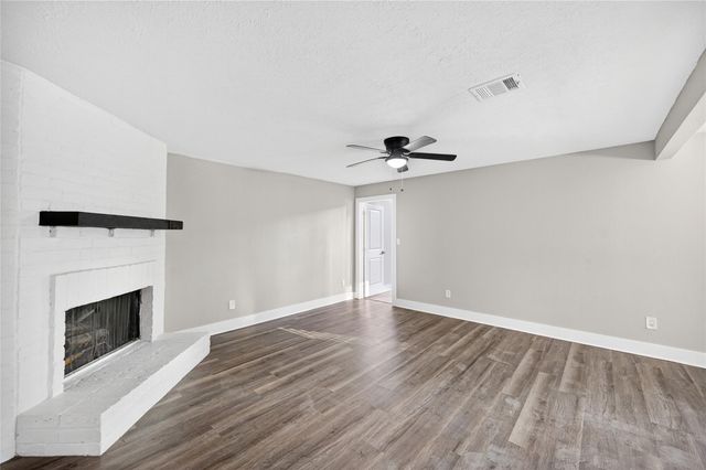 6835 Laughlin Drive, Missouri City, TX 77489