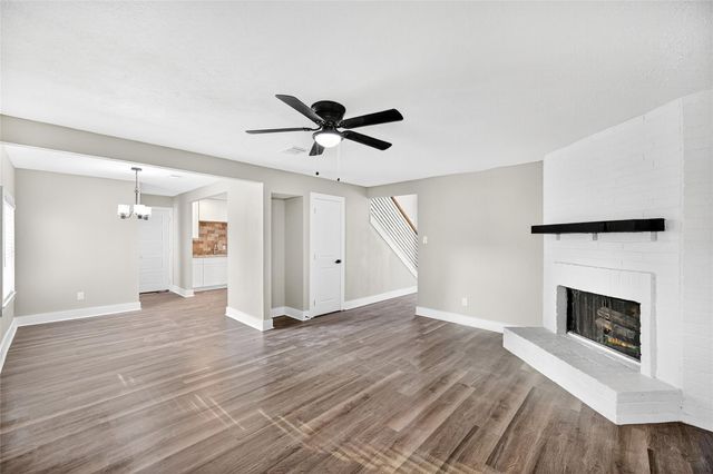 6835 Laughlin Drive, Missouri City, TX 77489