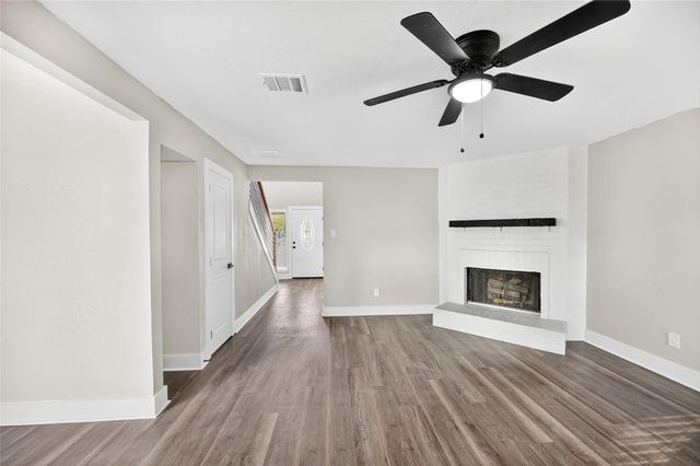 6835 Laughlin Drive, Missouri City, TX 77489