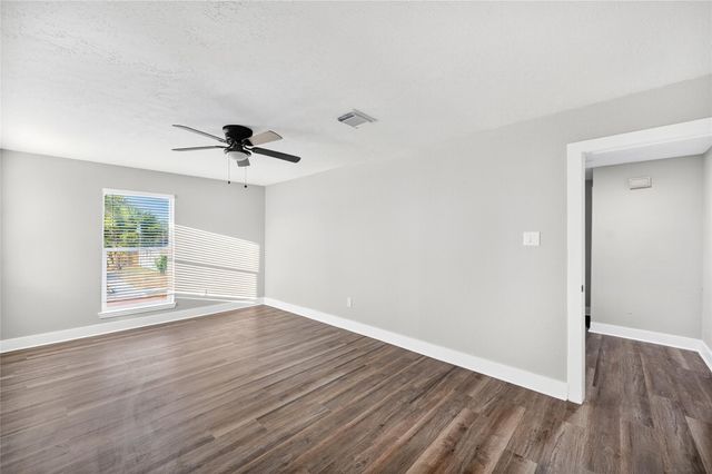 6835 Laughlin Drive, Missouri City, TX 77489