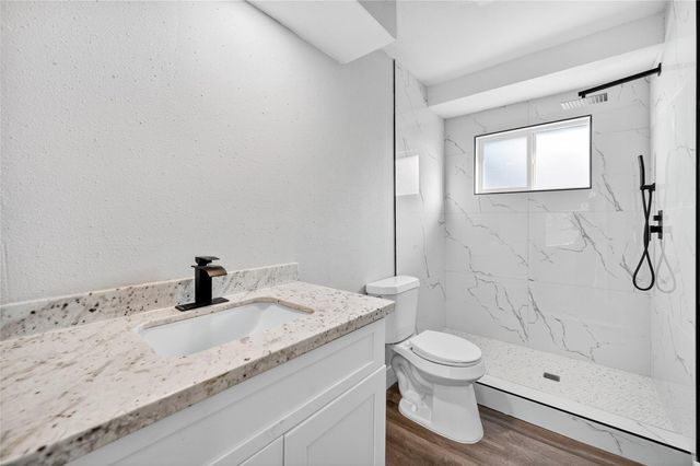 6835 Laughlin Drive, Missouri City, TX 77489