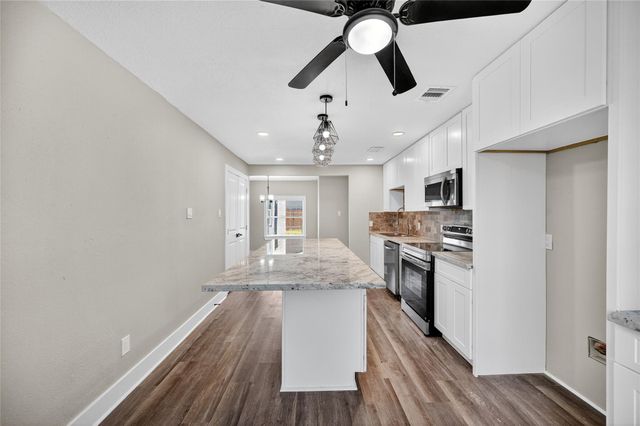 6835 Laughlin Drive, Missouri City, TX 77489