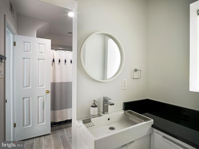 1620 MONK RD, Gladwyne, PA 19035