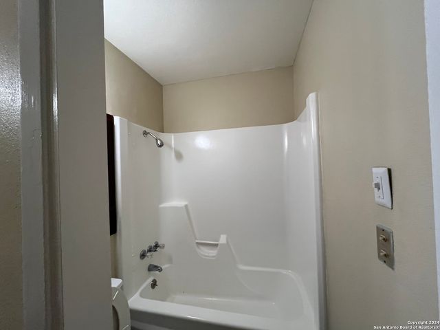 5922 CASTLE HUNT, San Antonio, TX 78218